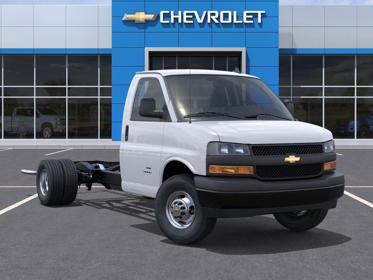 2025 Chevrolet Express Cutaway 4500 2WT