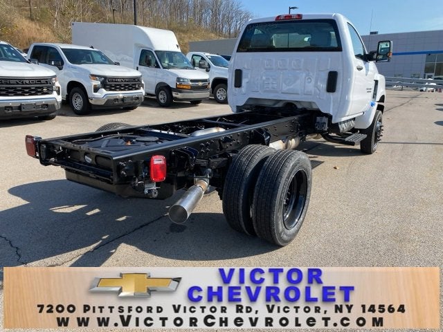 2024 Chevrolet Silverado 6500 HD Work Truck