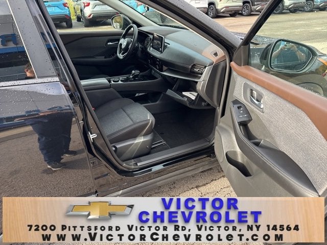 2022 Nissan Rogue SV Intelligent AWD